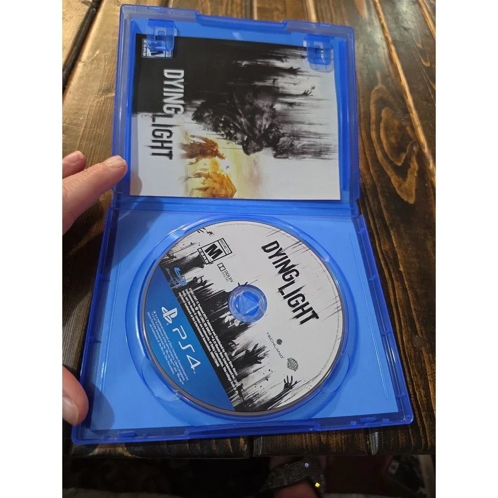 Dying Light (Sony PlayStation 4, 2015) CIB Complete Tested‎ Working